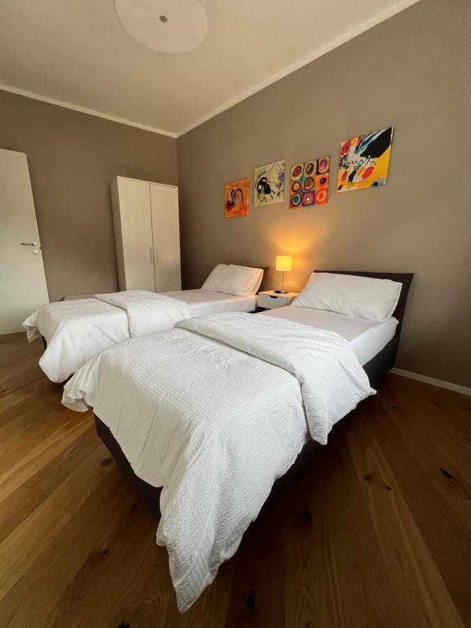 Venzhome Venzone Eksteriør billede